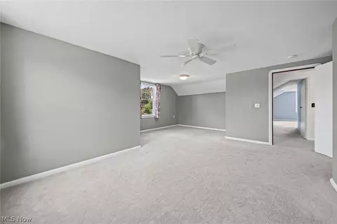 Bedroom - 3230 E Wallings Rd, Broadview Heights, OH 44147 photo 8 of 10