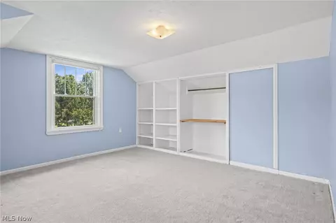 Bedroom - 3230 E Wallings Rd, Broadview Heights, OH 44147 photo 9 of 10