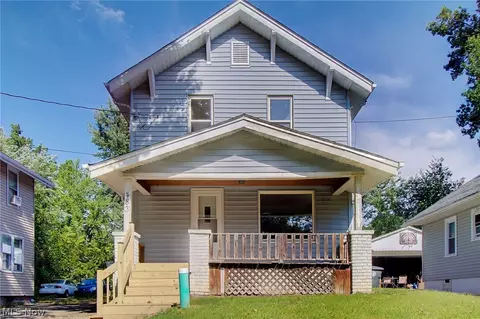 483 Sullivan Ave, Akron, OH 44305