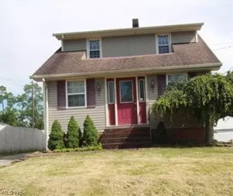 377 Coitsville Rd, Campbell, OH 44405