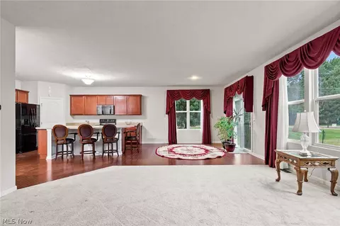 Living - 4435 Bentley Dr, Copley, OH 44321 photo 3 of 5