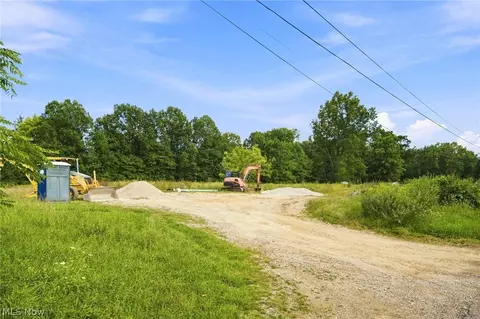 4454 Tallmadge Rd, Rootstown, OH 44272 photo 3