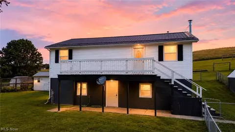 58915 Homco Rd, Jacobsburg, OH 43933