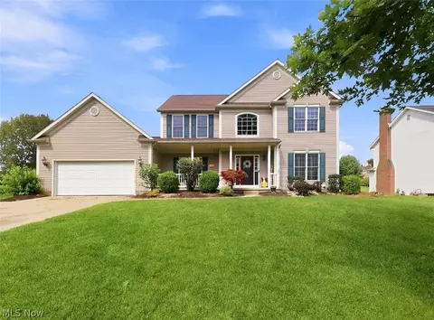 11065 Dunsby Ave NW, Uniontown, OH 44685