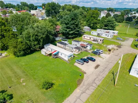 205 5th St, Beverly, OH 45715 photo 3