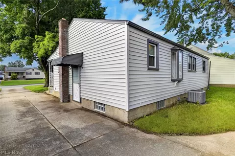Other - 519 Creed St, Struthers, OH 44471 photo 4 of 14