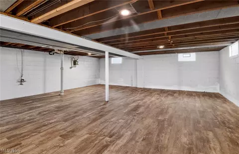 Other - 519 Creed St, Struthers, OH 44471 photo 9 of 14