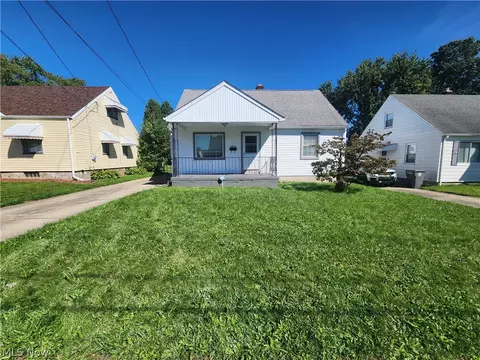 1414 Douglas Ave, Youngstown, OH 44502