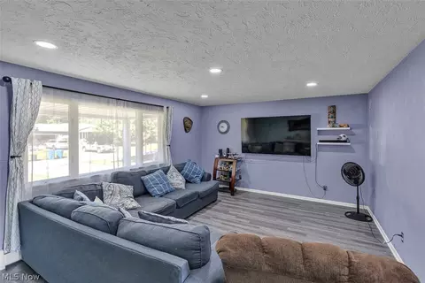 Living - 5847 Clement Dr, Lorain, OH 44053 photo 1 of 1