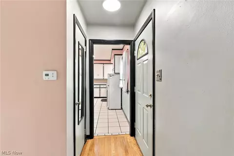 294 Oxford Ave, Akron, OH 44310 photo 12