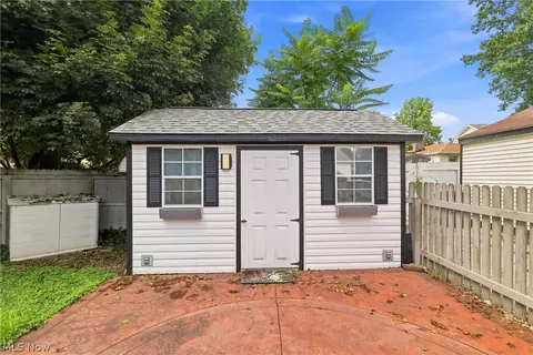 294 Oxford Ave, Akron, OH 44310 photo 27