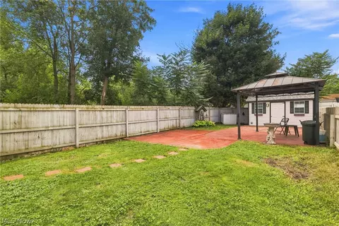 294 Oxford Ave, Akron, OH 44310 photo 32