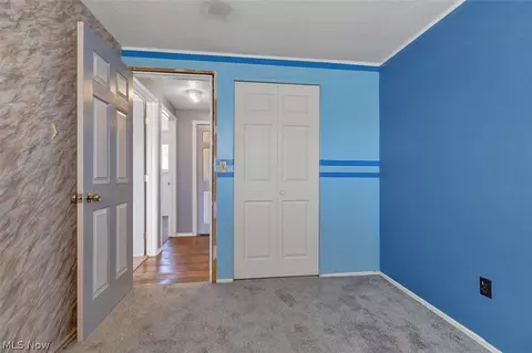 4610 Willow Ave, Lorain, OH 44055 photo 17