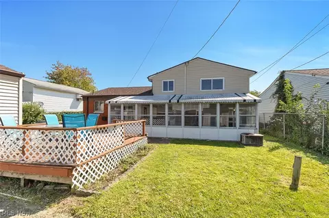4610 Willow Ave, Lorain, OH 44055 photo 24