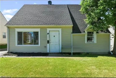 20216 Butternut Ln, Warrensville Heights, OH 44128