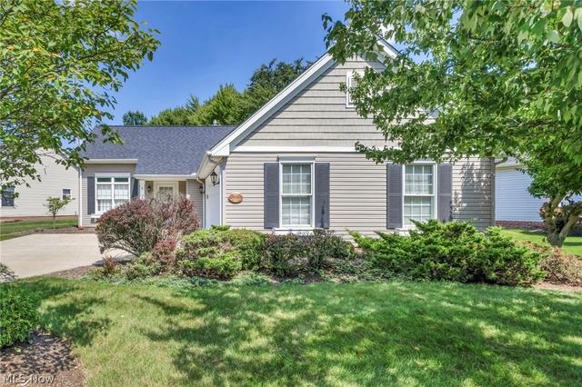 11211 Cinnamon Blvd, North Royalton, OH 44133