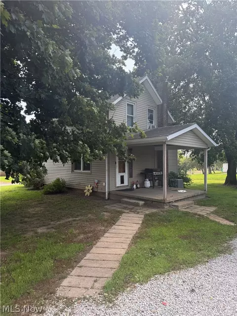303 Wertz St, Dalton, OH 44618