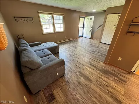 Living - 142 Pine Ln, Barnesville, OH 43713 photo 1 of 7