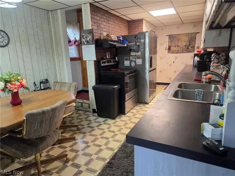 Kitchen - 1935 E 44th St, Ashtabula, OH 44004 photo 2 of 2