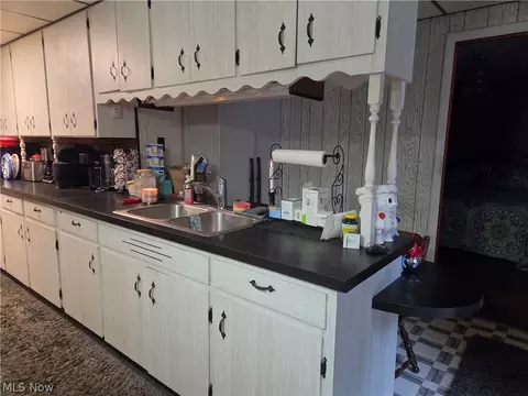 Kitchen - 1935 E 44th St, Ashtabula, OH 44004 photo 1 of 2