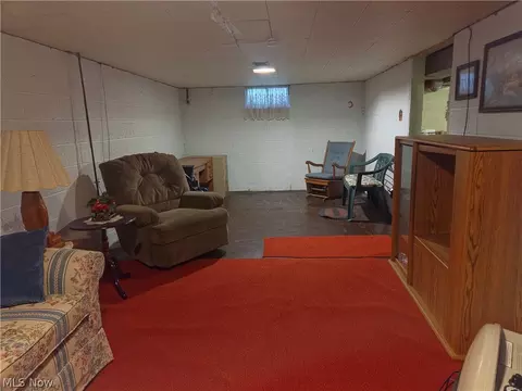 Living - 1935 E 44th St, Ashtabula, OH 44004 photo 2 of 2