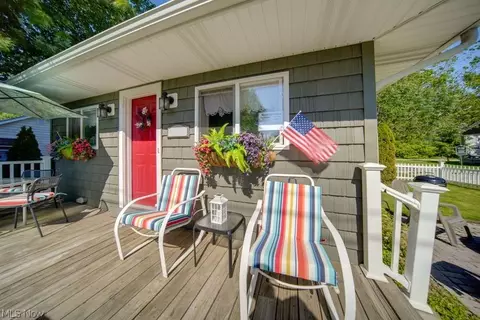 4884 Francis St, Geneva, OH 44041
