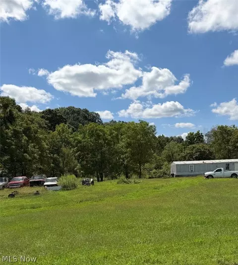 12497 Old Rainer Rd, Roseville, OH 43777