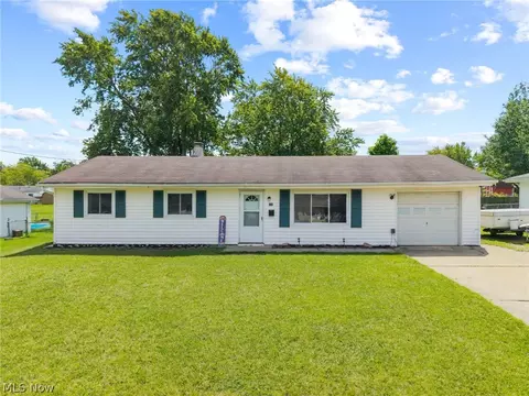350 Highland Dr, Medina, OH 44256