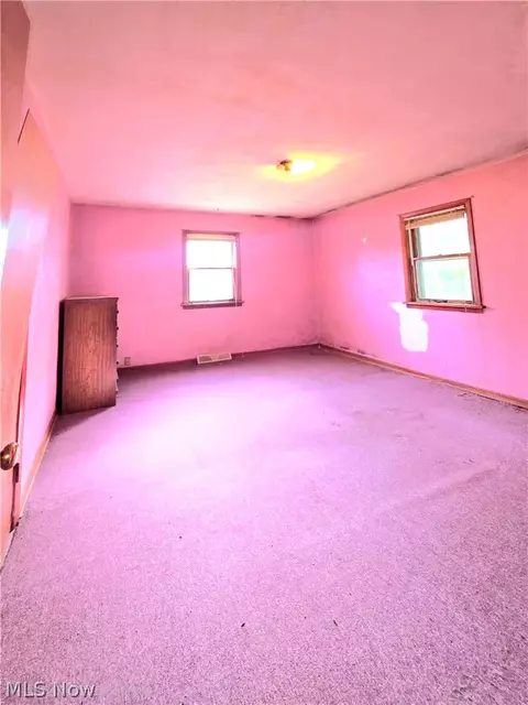 6118 Gladys Ave, Elyria, OH 44035 photo 16