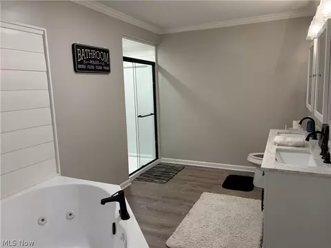 Bath - 921 Norman Ave, Ashtabula, OH 44004 photo 3 of 8