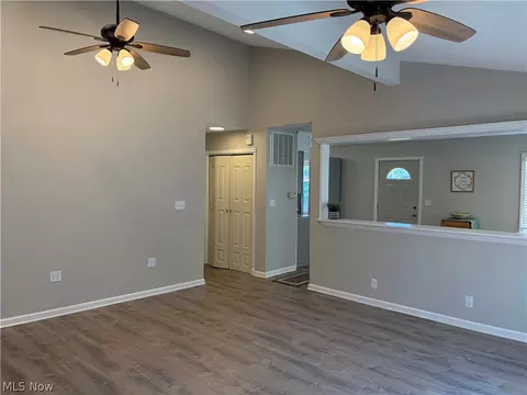 Living - 921 Norman Ave, Ashtabula, OH 44004 photo 3 of 7