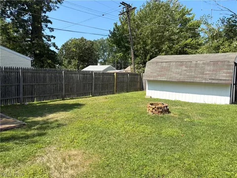 Exterior - 921 Norman Ave, Ashtabula, OH 44004 photo 10 of 11