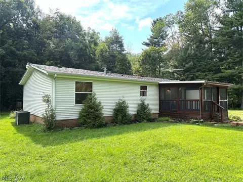 7714 Pass Ln, Lisbon, OH 44432