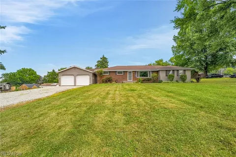 3140 Rusty Ave SW, Canton, OH 44706