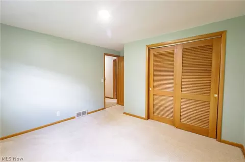 Bedroom - 1416 Dunkeith Dr NW, Canton, OH 44708 photo 5 of 14