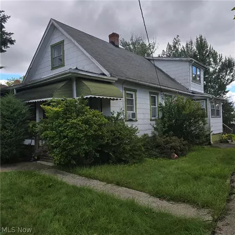 17108 Deforest Ave, Cleveland, OH 44128