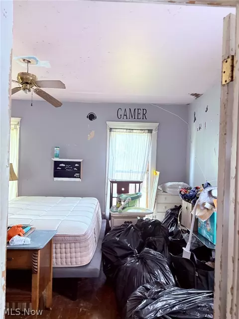 Bedroom - 506 W 58th St, Ashtabula, OH 44004 photo 3 of 5