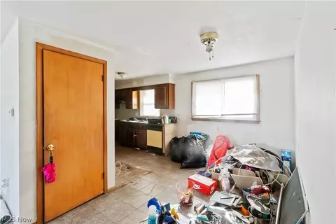 1921 W 30th St, Lorain, OH 44052 photo 11
