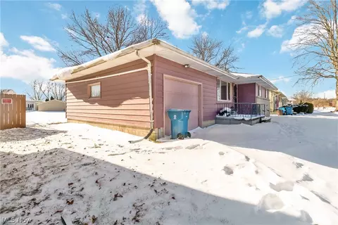 1921 W 30th St, Lorain, OH 44052 photo 5