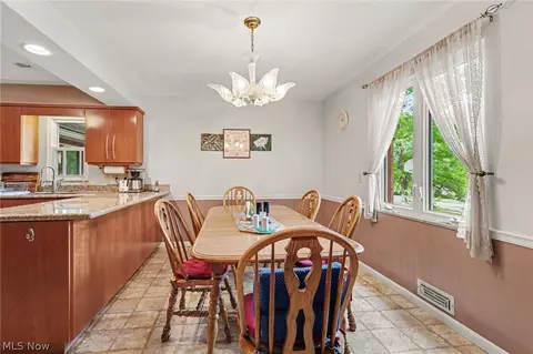 Dining - 7550 Beverly Dr, Independence, OH 44131 photo 1 of 1