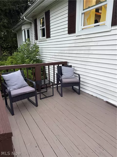 Exterior - 6206 Downs Rd NW, Warren, OH 44481 photo 1 of 2