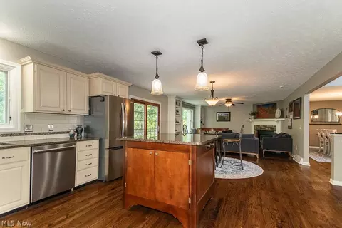 Kitchen - 795 Meadowlark Rd, Painesville, OH 44077 photo 3 of 4