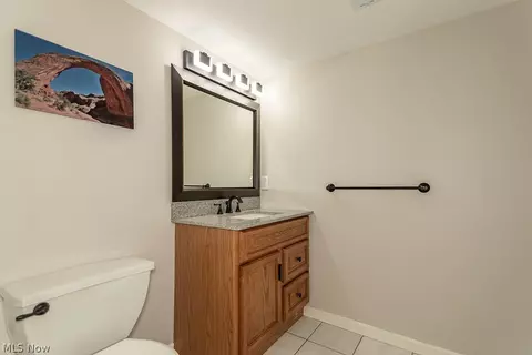 Bath - 795 Meadowlark Rd, Painesville, OH 44077 photo 9 of 9