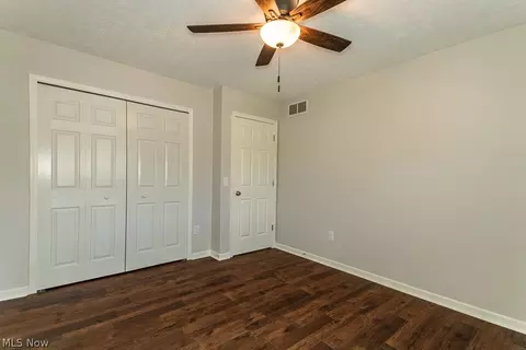 Bedroom - 795 Meadowlark Rd, Painesville, OH 44077 photo 5 of 7