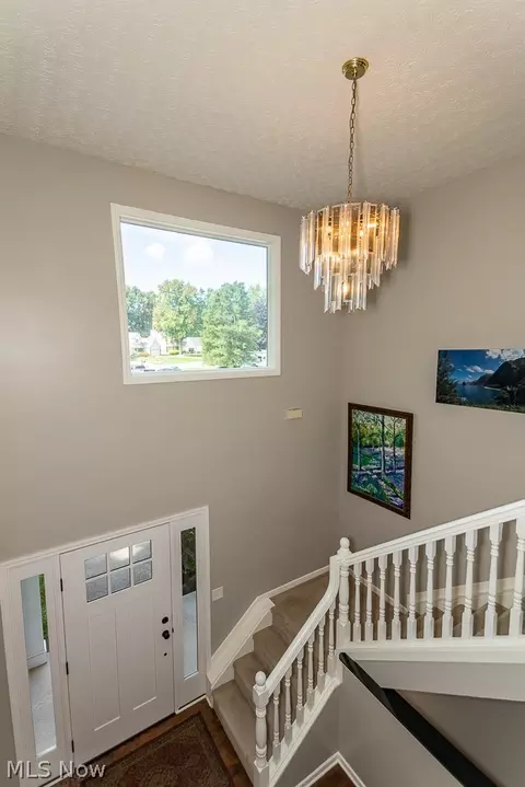 Entry Way - 795 Meadowlark Rd, Painesville, OH 44077 photo 2 of 2