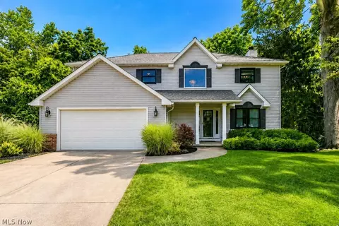 795 Meadowlark Rd, Painesville, OH 44077