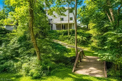Exterior - 795 Meadowlark Rd, Painesville, OH 44077 photo 6 of 7