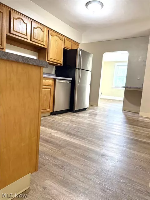 Kitchen - 1733 Robindale St, Wickliffe, OH 44092 photo 2 of 3