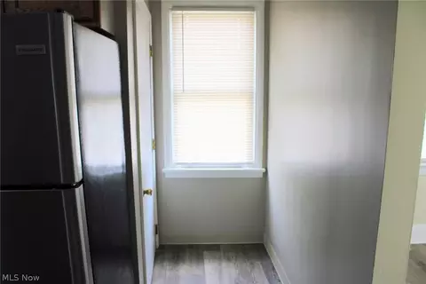 Entry Way - 1733 Robindale St, Wickliffe, OH 44092 photo 1 of 5