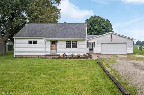 3300 Fredericksburg Rd, Wooster, OH 44691